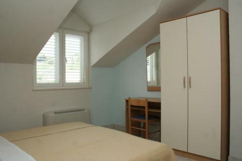 Apartment Zuljana 3164a