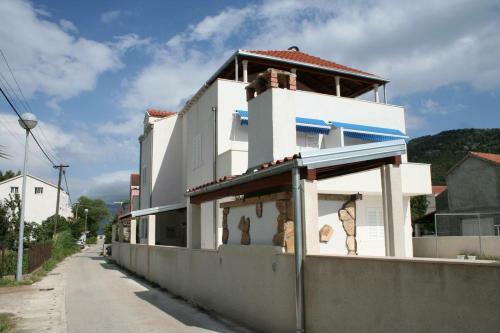Apartment Zuljana 3164a