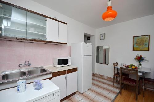 Apartment Ana