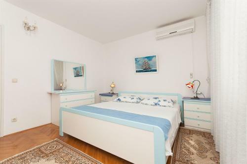 Apartments Kres�imir