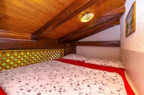 Apartments Kres�imir