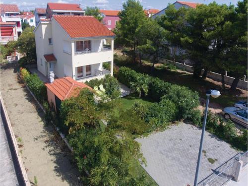 Holiday Home Srima Srima
