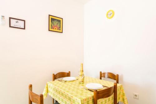 Apartments Pranjic 1221