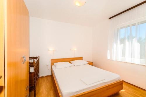 Apartments Pranjic 1221
