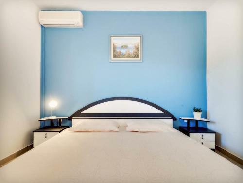 Apartments Zizic