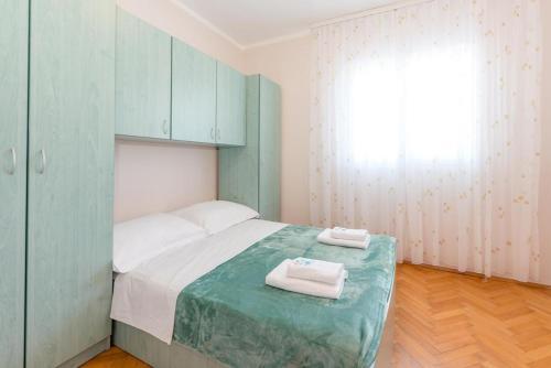 Apartment Stara Novalja 6319c