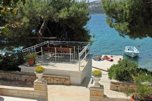 Apartment Stara Novalja 234a