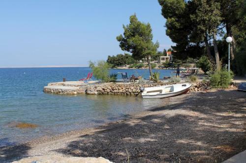 Hostal Triple Room Starigrad 3335d