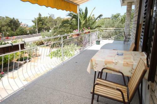 Apartment Starigrad 6527b