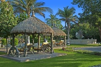 Hotel Al Nahda Resort & Spa