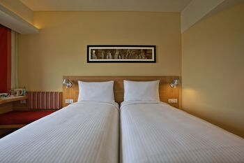 Hotel Ibis Navi Mumbai