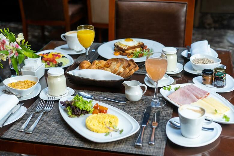 Alvear Art Hotel