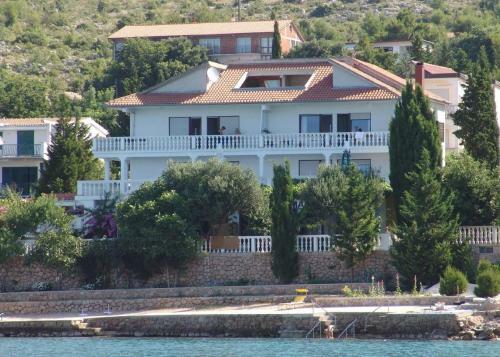 Apartments Jukic