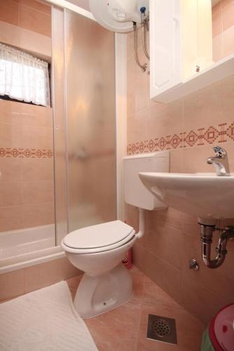 Hostal Double Room Starigrad 6588c