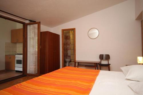 Apartment Starigrad 6649c