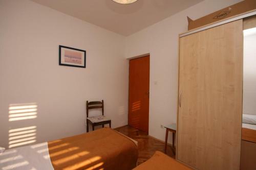 Apartments With A Parking Space Starigrad (paklenica) - 6563