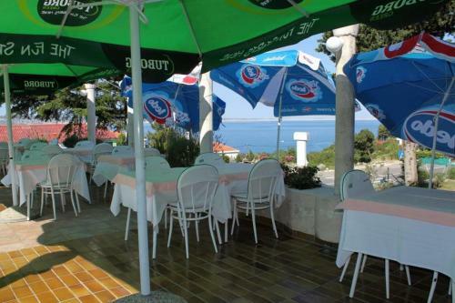 Hostal Triple Room Starigrad 3335c