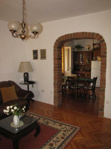 Bella Vista
