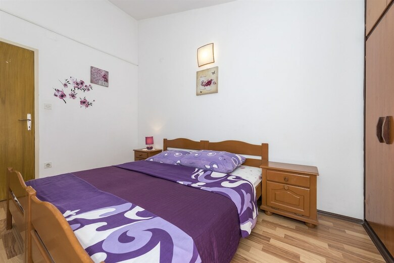 Hostal Apartments And Rooms Dragica