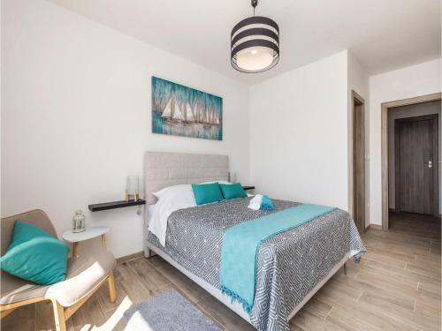 Four-bedroom Holiday Home In Josinovac