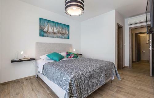 Four-bedroom Holiday Home In Josinovac
