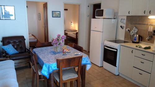 Apartment Stomorska 11298a