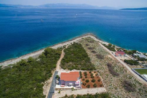 Apartment Necujam 13726d