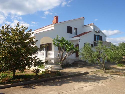 Apartments With A Parking Space Gornje Selo (solta) - 14009