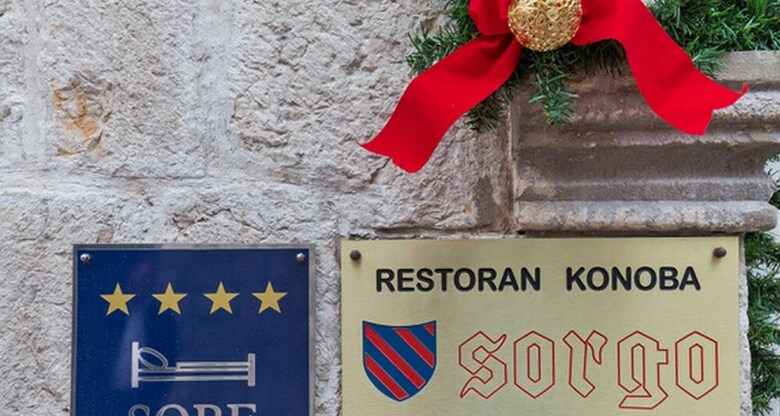 Hostal Rooms Sorgo Palace