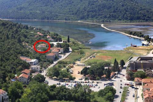 Apartments With A Swimming Pool Ston (peljesac) - 10208
