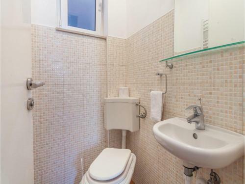 Holiday Home Podstrana - 04