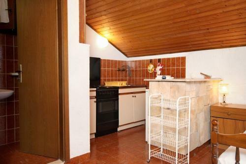 Apartment Sucuraj 6732a