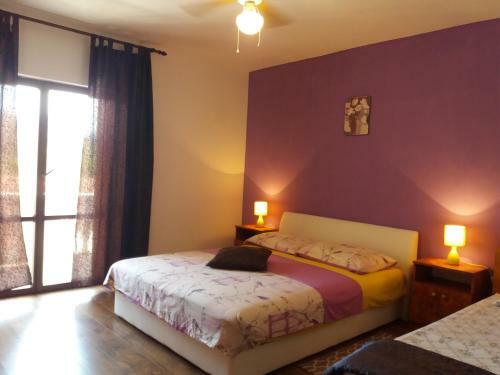 Hostal Guest House Sucuraj