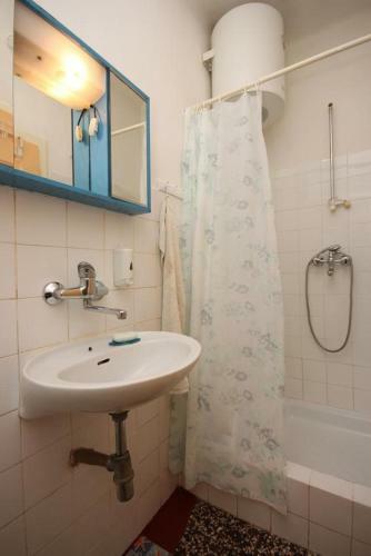 Hostal Rooms By The Sea Sucuraj (hvar) - 6734