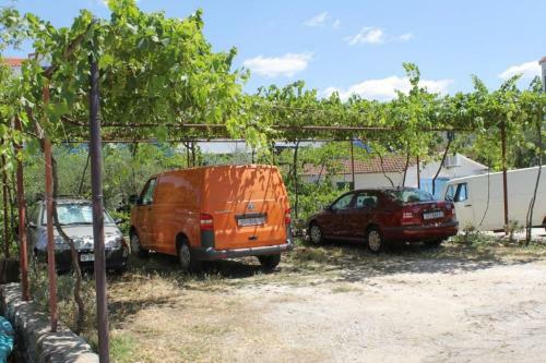 Apartment Sucuraj 3589b