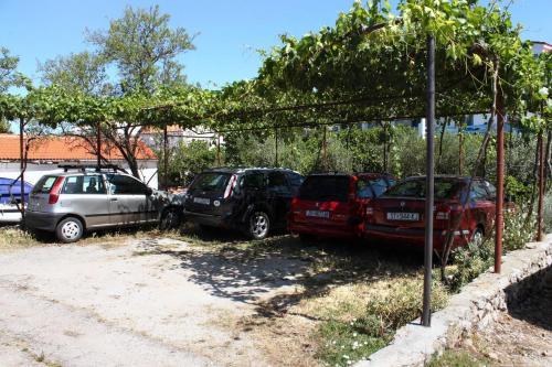 Apartment Sucuraj 6732c