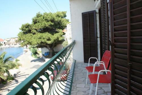 Apartment Sucuraj 136b