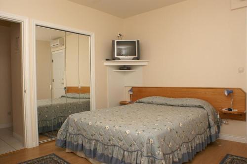 Hostal Apartments And Rooms With Parking Space Sumartin (brac) - 757