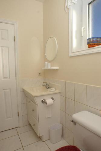 Hostal Apartments And Rooms With Parking Space Sumartin (brac) - 757
