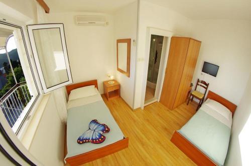 Apartments With A Parking Space Sumartin (brac) - 12487
