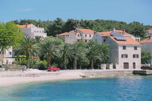 Apartments With A Parking Space Sumartin (brac) - 12487