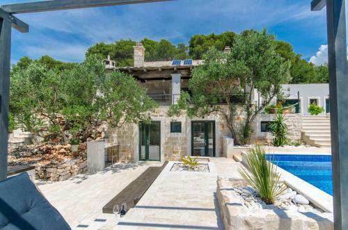 Villa Rokova Vala