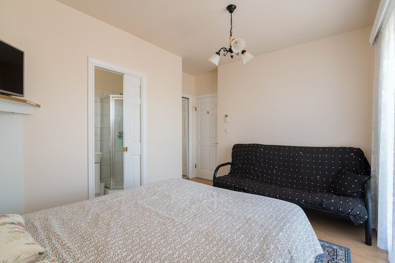 Hostal Apartments Mijajov Dvor