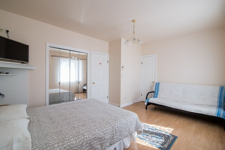 Hostal Apartments Mijajov Dvor
