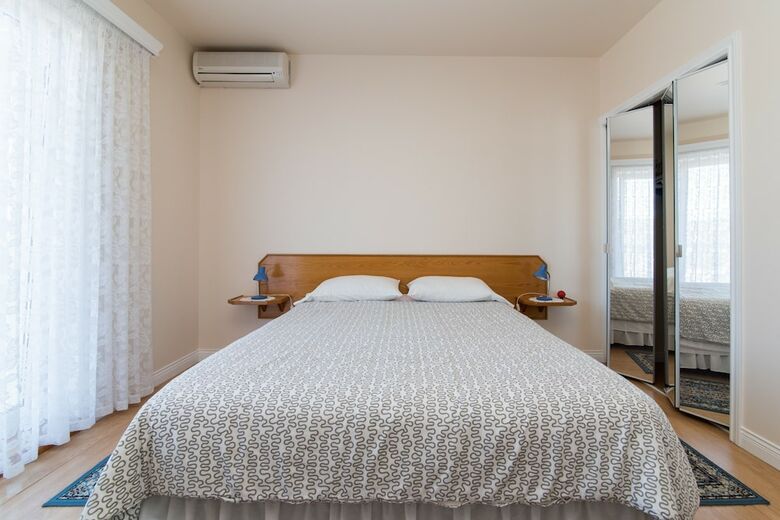 Hostal Apartments Mijajov Dvor