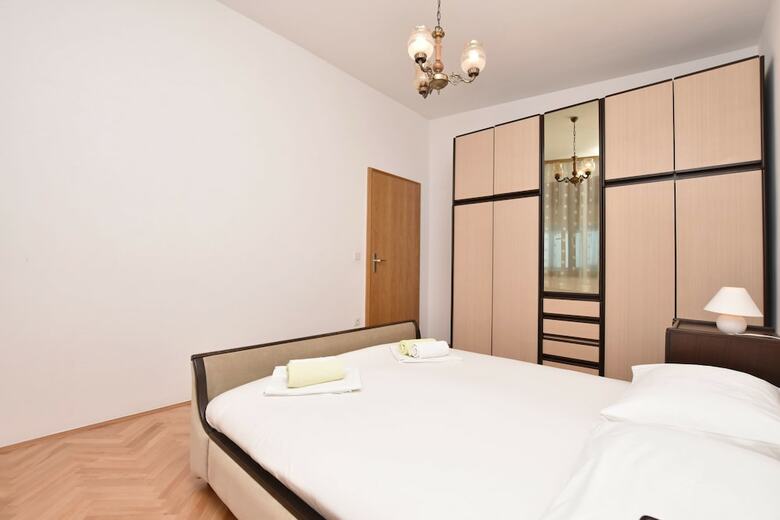 Apartments Dragun