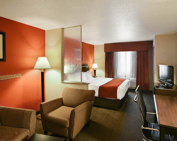 Hotel Comfort Suites Grand Prairie