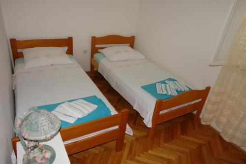 Apartment Supetar 13180c
