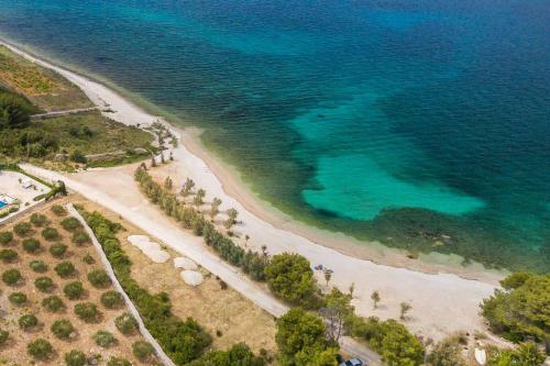 Seaside Luxury Villa With A Swimming Pool Mirca (brac) - 16183