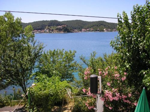 Apartamento Ferienwohnung In Supetarska Draga (3750)